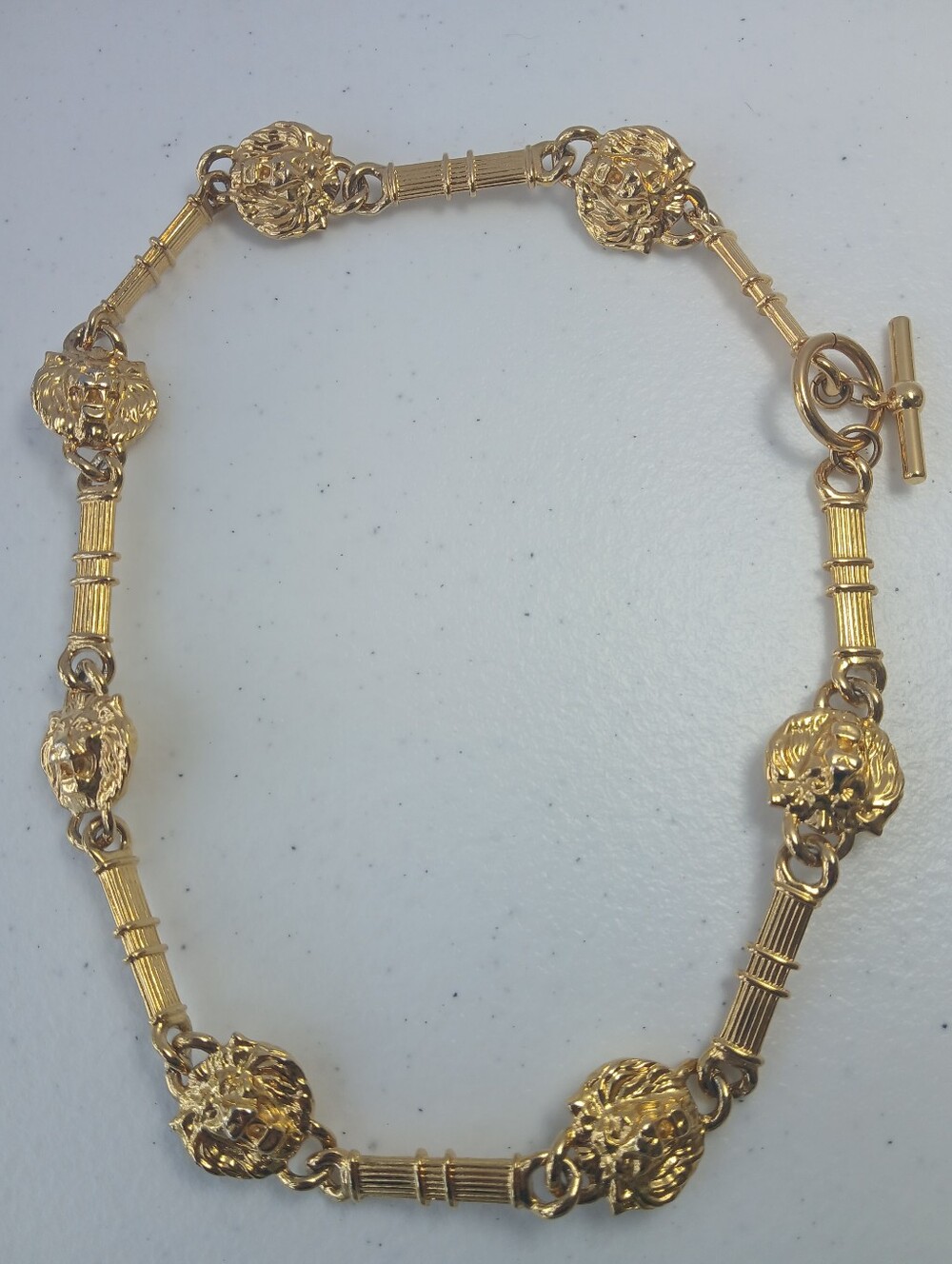 Vintage 1980's Gold Lion Toggle Necklace